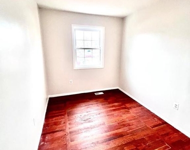 1338 Redbud Court - Photo Thumbnail 22