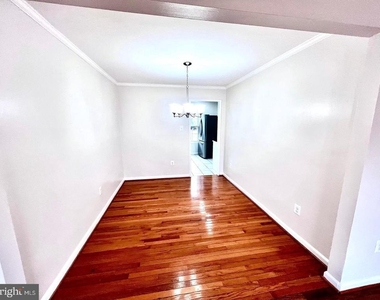 1338 Redbud Court - Photo Thumbnail 9
