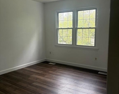 9524 Covington Place - Photo Thumbnail 20