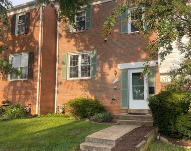9524 Covington Place - Photo Thumbnail 3