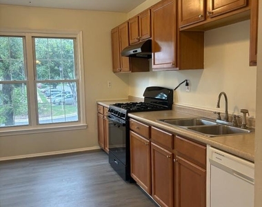 9524 Covington Place - Photo Thumbnail 11