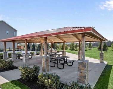 220 Apsley Terrace - Photo Thumbnail 14