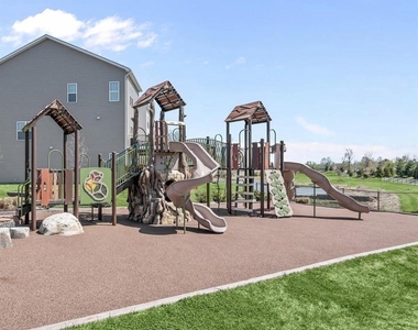 220 Apsley Terrace - Photo Thumbnail 16