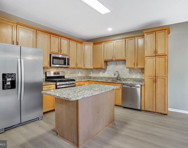 21365 Hansberry Terrace - Photo Thumbnail 18