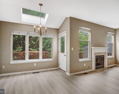 21365 Hansberry Terrace - Photo Thumbnail 15