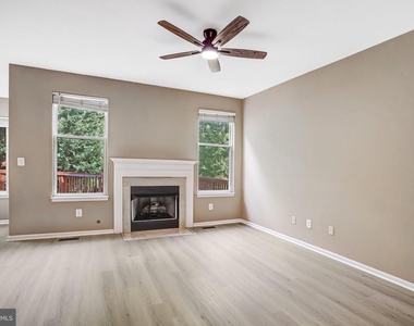21365 Hansberry Terrace - Photo Thumbnail 12