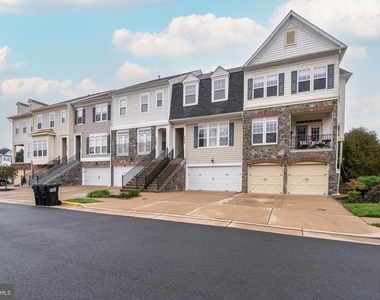 42988 Mill Race Terrace - Photo Thumbnail 1