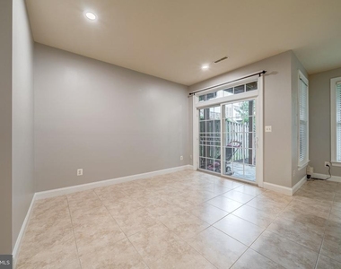 42988 Mill Race Terrace - Photo Thumbnail 33