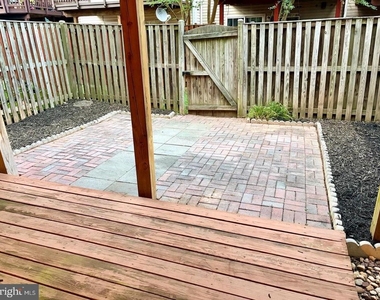 21784 Oakville Terrace - Photo Thumbnail 25