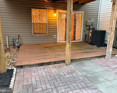 21784 Oakville Terrace - Photo Thumbnail 26