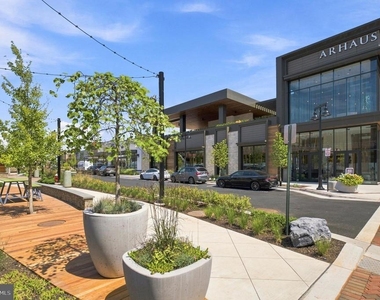20151 Northpark Drive - Photo Thumbnail 28