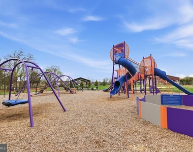20151 Northpark Drive - Photo Thumbnail 33