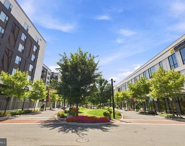 20151 Northpark Drive - Photo Thumbnail 27