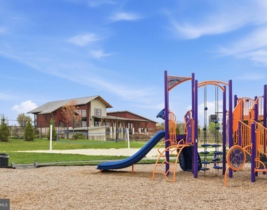 20151 Northpark Drive - Photo Thumbnail 34