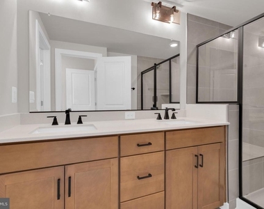20151 Northpark Drive - Photo Thumbnail 12
