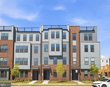20151 Northpark Drive - Photo Thumbnail 1
