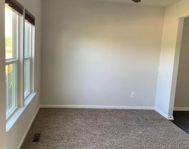 26774 Barnsley Place - Photo Thumbnail 14