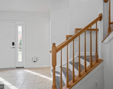 4317 Stevens Battle Lane - Photo Thumbnail 9