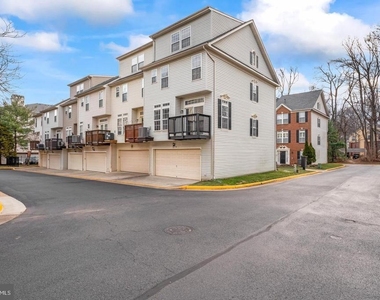 4317 Stevens Battle Lane - Photo Thumbnail 4