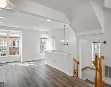 4317 Stevens Battle Lane - Photo Thumbnail 11