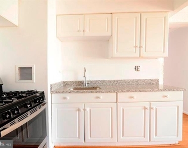 4345 Ivymount Court - Photo Thumbnail 9