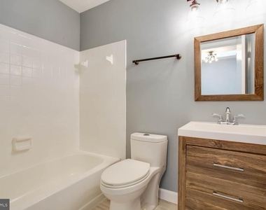 6267 Alforth Avenue - Photo Thumbnail 18