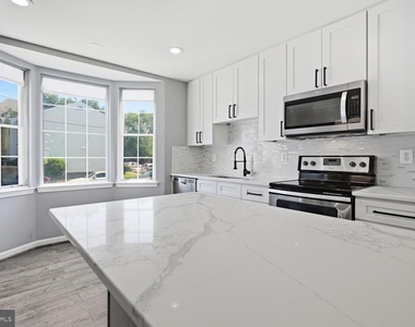 6267 Alforth Avenue - Photo Thumbnail 14