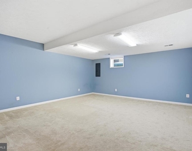 6267 Alforth Avenue - Photo Thumbnail 32
