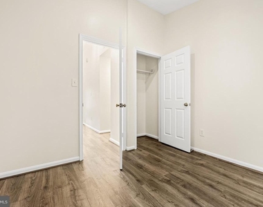 4267 Fox Lake Drive - Photo Thumbnail 13