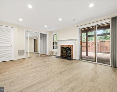 4267 Fox Lake Drive - Photo Thumbnail 19