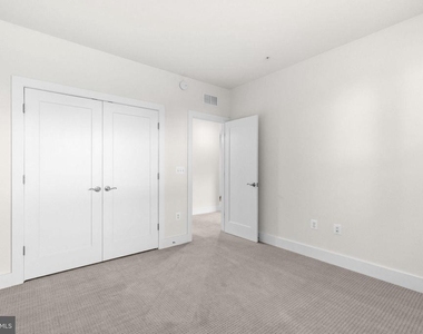 238 Van Buren Street - Photo Thumbnail 22