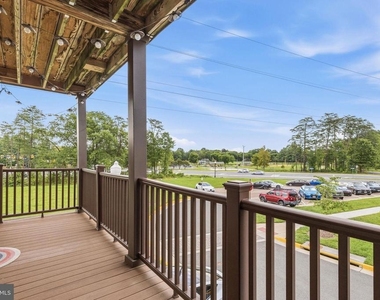 238 Van Buren Street - Photo Thumbnail 18