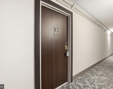2300 Pimmit Drive - Photo Thumbnail 18