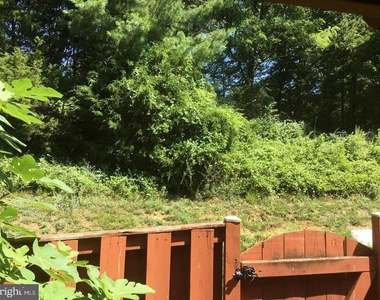 5271 Ballycastle Circle E - Photo Thumbnail 15