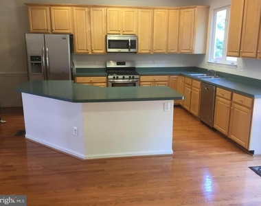5271 Ballycastle Circle E - Photo Thumbnail 5