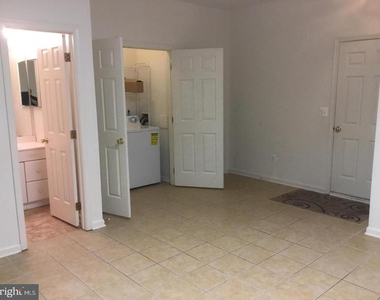 5271 Ballycastle Circle E - Photo Thumbnail 28