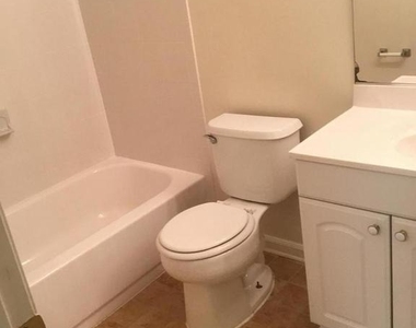 5271 Ballycastle Circle E - Photo Thumbnail 29