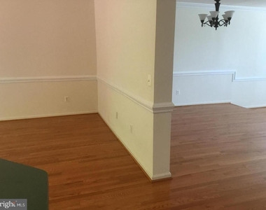 5271 Ballycastle Circle E - Photo Thumbnail 4