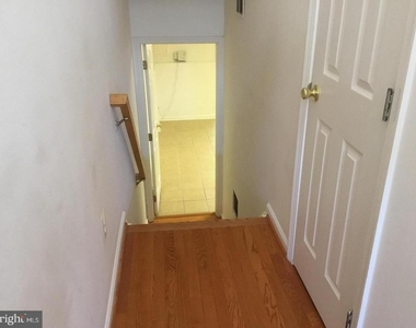 5271 Ballycastle Circle E - Photo Thumbnail 2