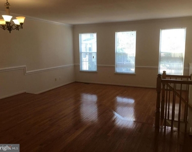5271 Ballycastle Circle E - Photo Thumbnail 11