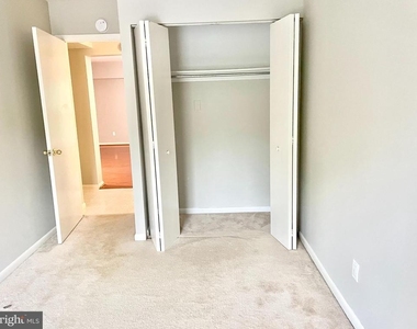 11623 Stoneview Square - Photo Thumbnail 23