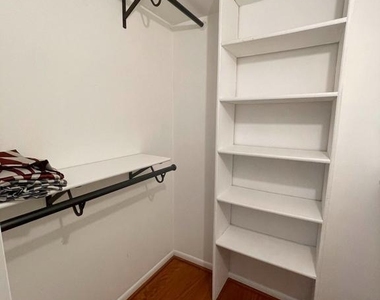 11623 Stoneview Square - Photo Thumbnail 15