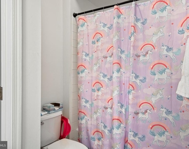8202 Catbird Circle - Photo Thumbnail 12