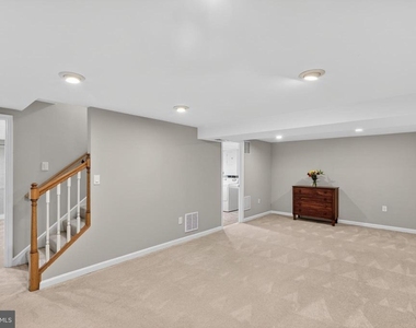 6710 Sydenstricker Road - Photo Thumbnail 32
