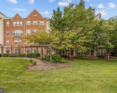 5718 Callcott Way - Photo Thumbnail 29