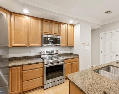 5718 Callcott Way - Photo Thumbnail 2