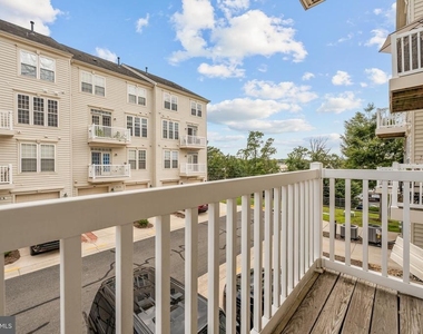 5718 Callcott Way - Photo Thumbnail 27