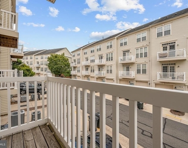 5718 Callcott Way - Photo Thumbnail 26