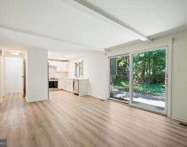 11571 Shadbush Court - Photo Thumbnail 1