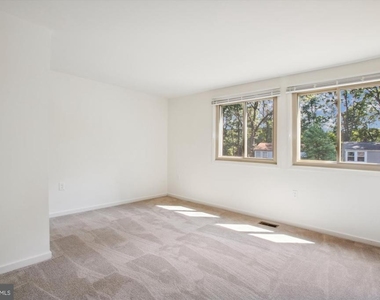 11571 Shadbush Court - Photo Thumbnail 11